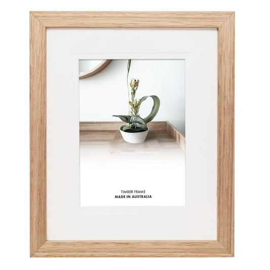 8x10” Oak timber frame with matboard to suit 5x7” photo